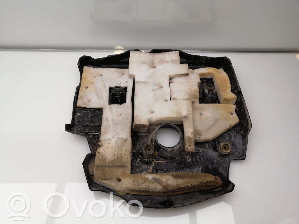 Toyota Hilux (AN120, AN130) Capac protecție motor 