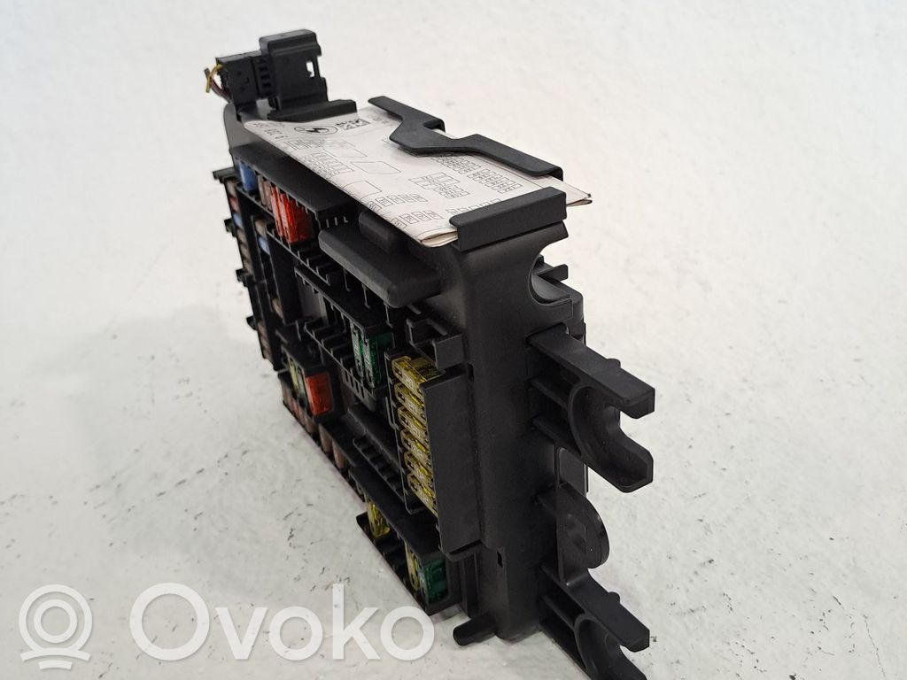 BMW 1 F20 F21 Module de contrôle airbag
