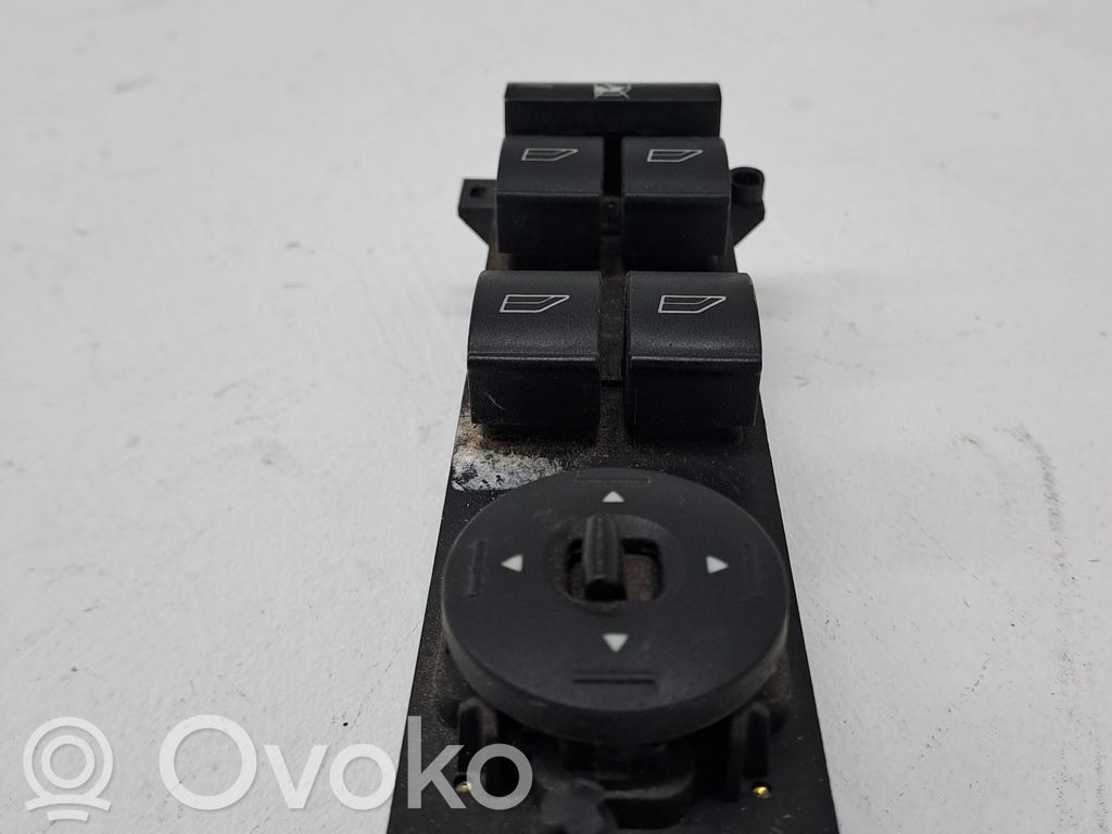 Ford Focus Interrupteur commade lève-vitre