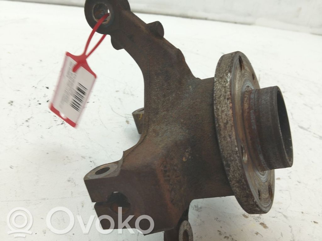 Achsschenkel vorne   40015AX600
