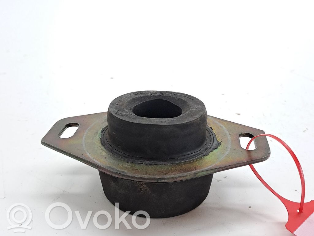 Volkswagen Golf III Supporto di montaggio del motore