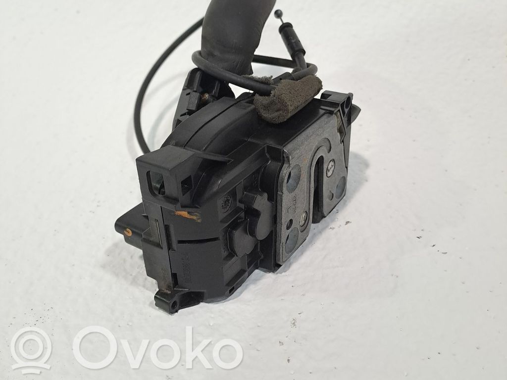 Etuoven lukko   805030001R