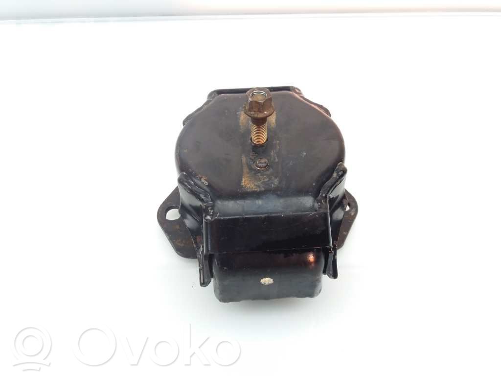 Moottorin kiinnikekorvake   MR554231