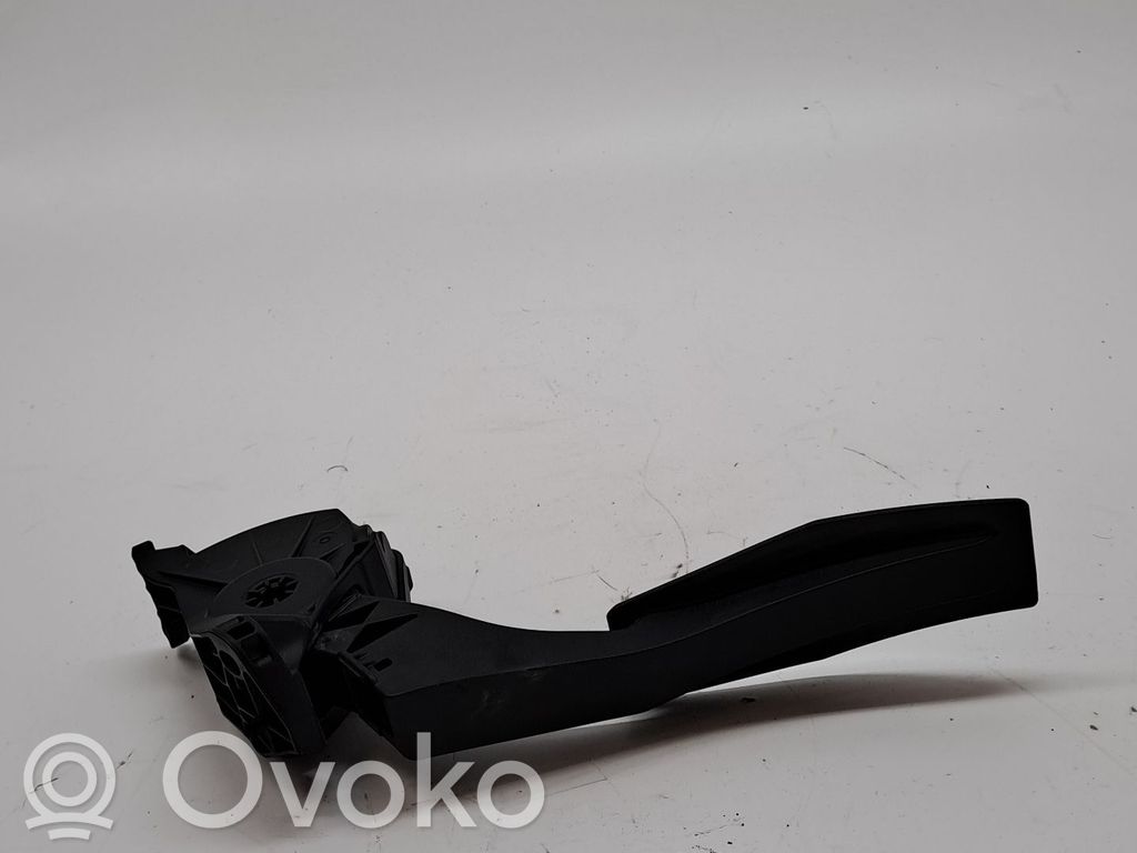 Opel Astra J Pedał gazu / przyspieszenia 