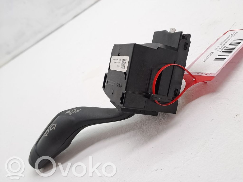 Commodo de clignotant   1883869,AV6T13335AE