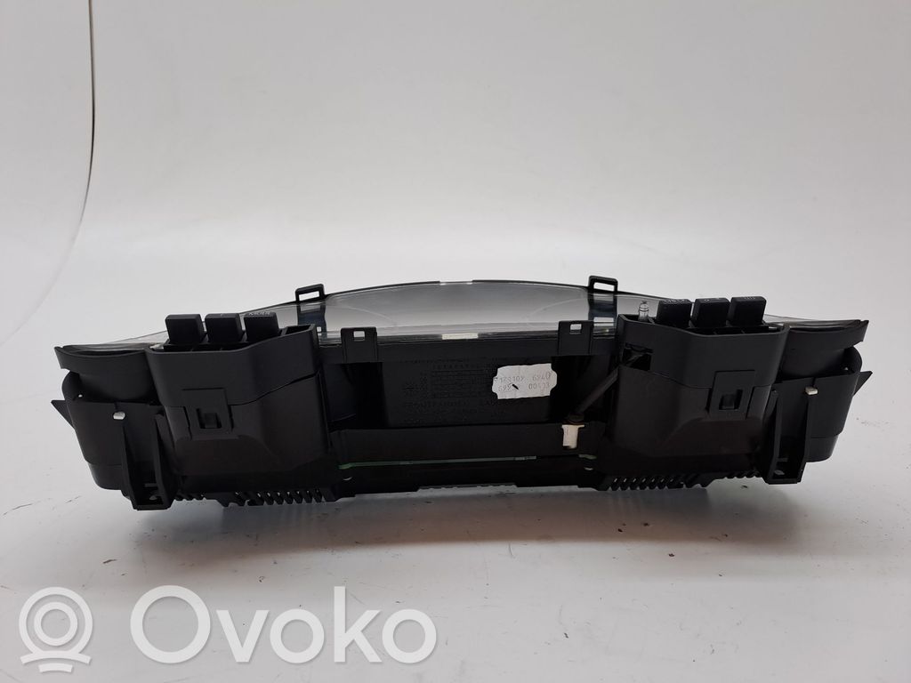 Seat Exeo (3R) Speedometer (instrument cluster) 
