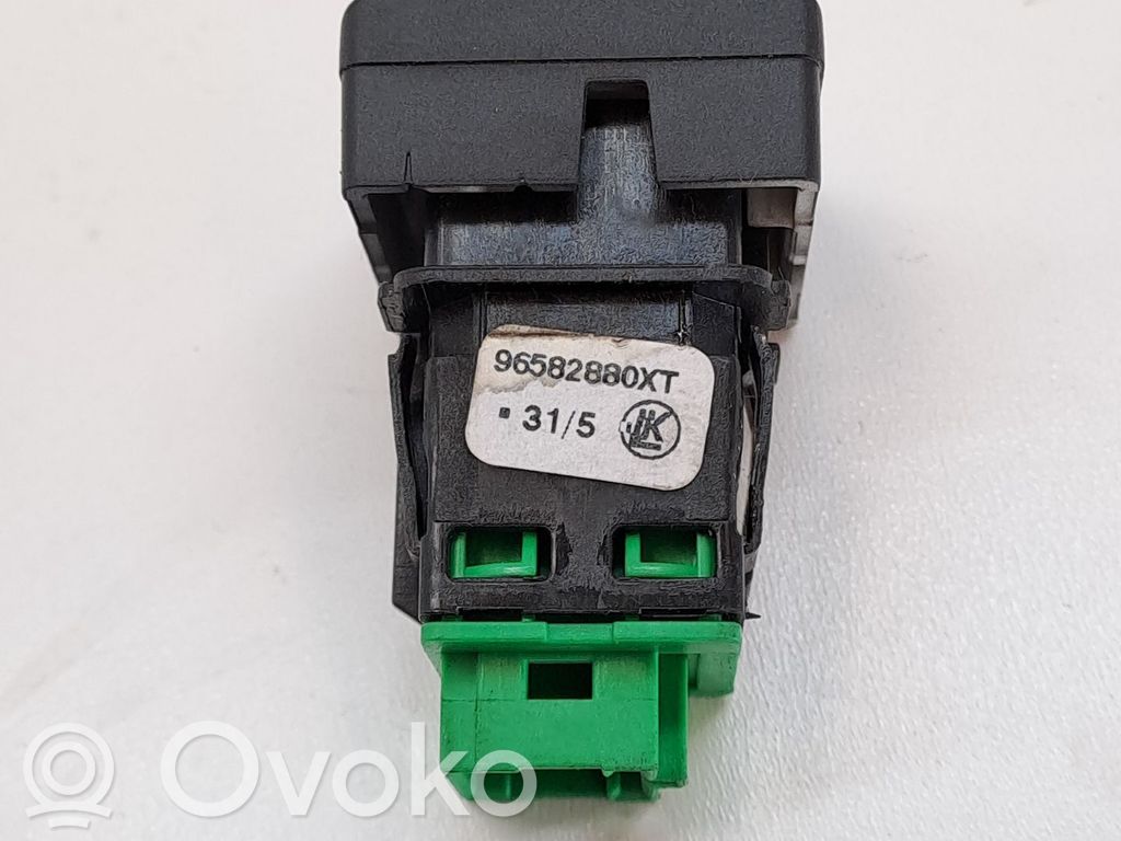 Citroen Berlingo Modul de control caroserie central 