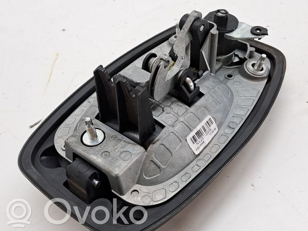 Etuoven ulkokahva   1611702180
