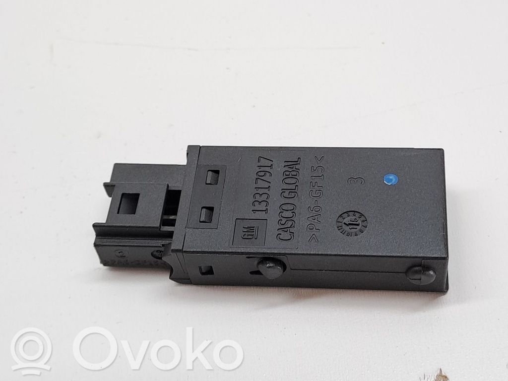 Opel Astra J Central body control module 