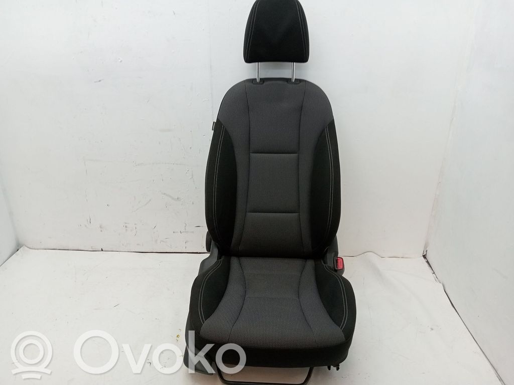 Etumatkustajan istuin   88200A6280SGB