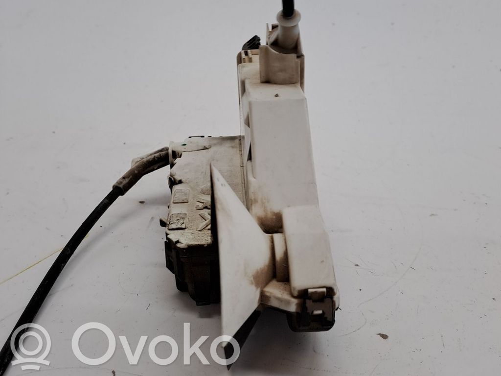 Cerradura de puerta delantera   9135EG