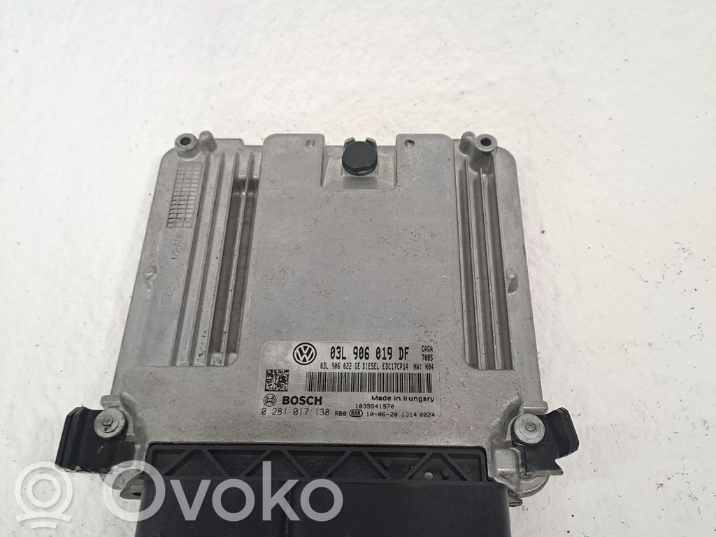 Unité de commande, module ECU de moteur   03L906019DF