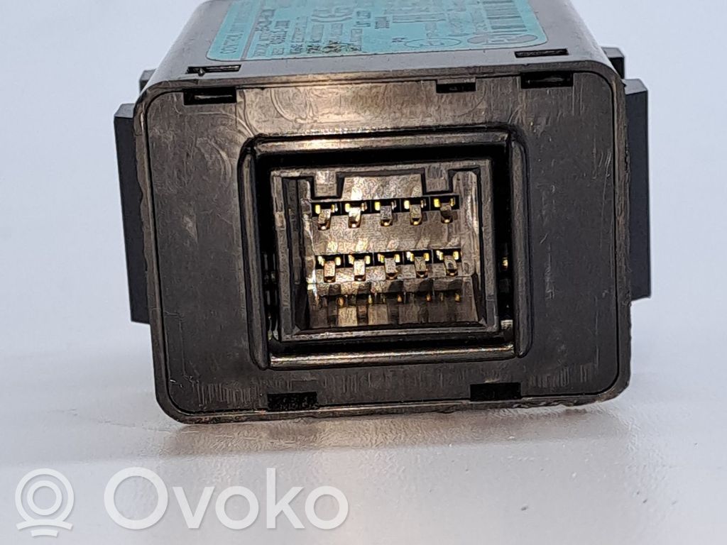 Unidad de control/módulo de carrocería central   95420H8100