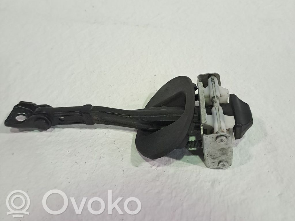 Ford Focus Ogranicznik drzwi przednich 