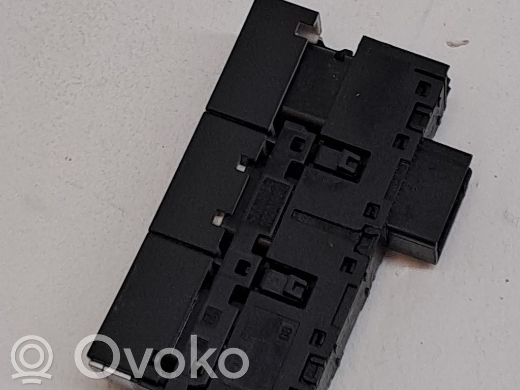 Unidad de control/módulo de carrocería central   5G1927137NWZU