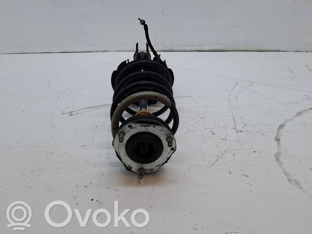 Mazda 2 Stoßdämpfer vorne 