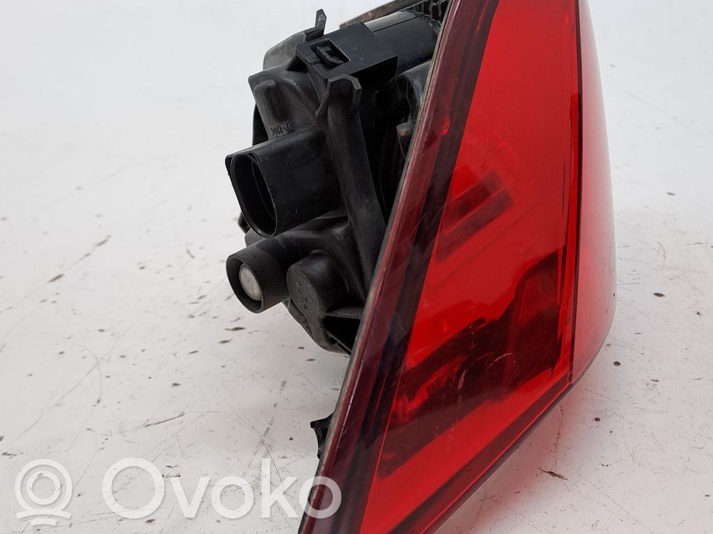Seat Leon (1P) Takavalon polttimo 