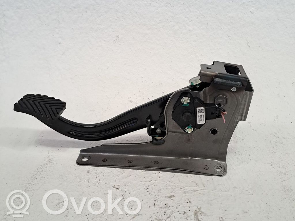Hyundai Bayon Pedal de embrague 