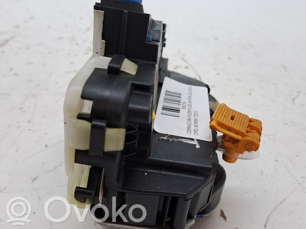 Etuoven lukko   13579522,1337350