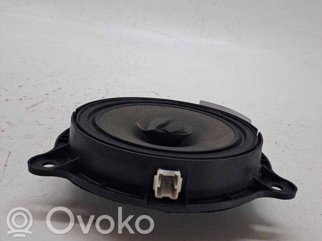 Altavoz de la puerta delantera   281563LH0A