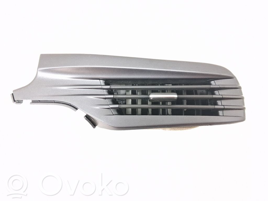 Hyundai i20 (PB PBT) Luftausströmer Lüftungsdüse Luftdüse frontscheibe