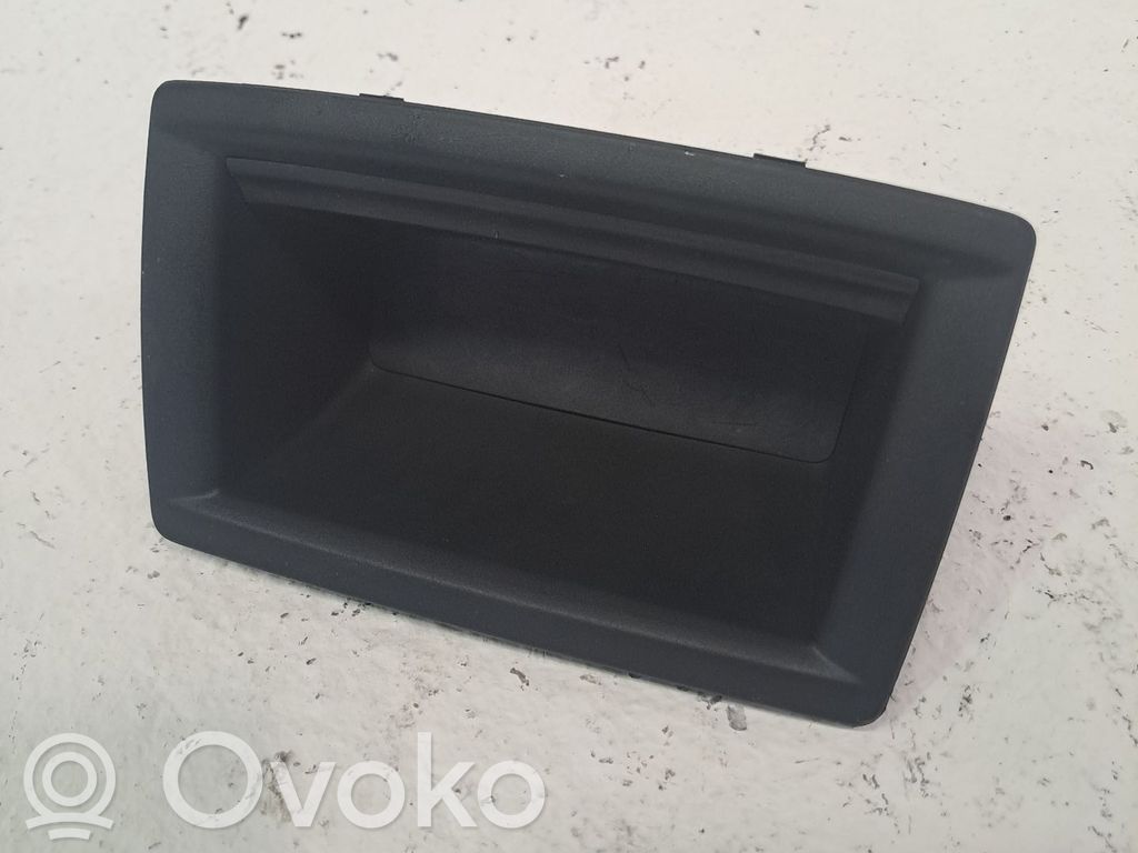 BMW 1 F20 F21 Cup holder 