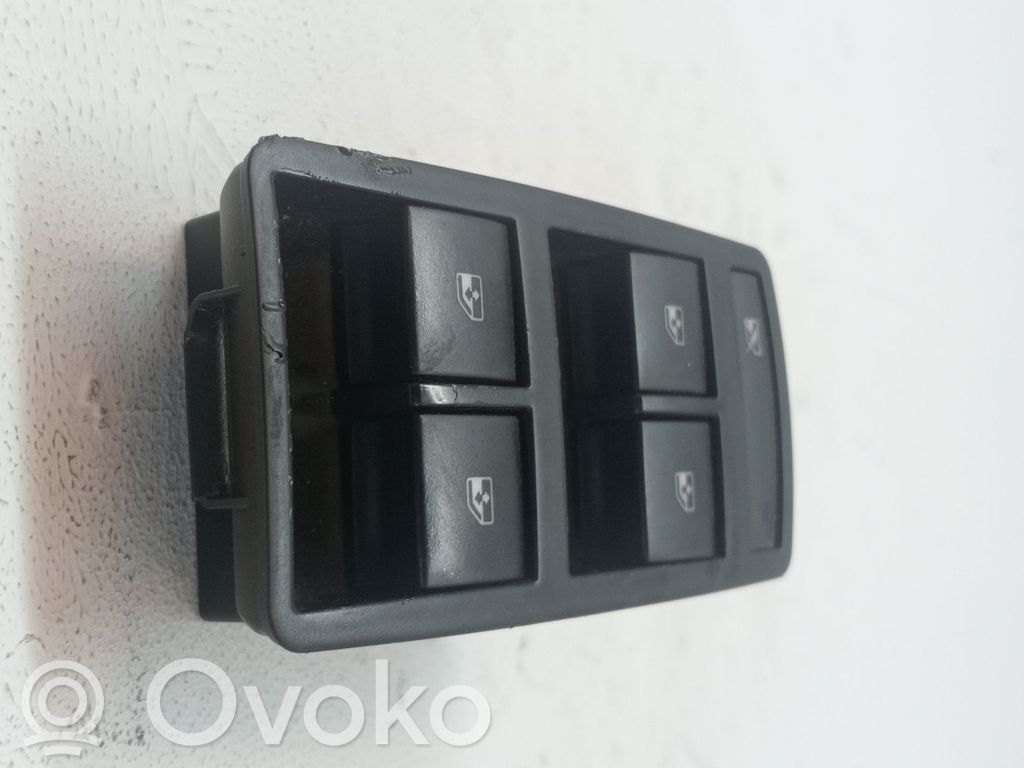 Przyciski szyb   13305011,13301743