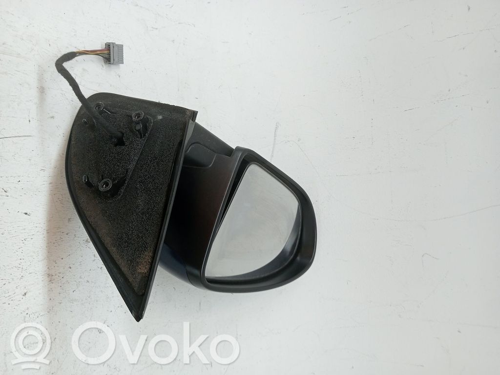 Nissan Qashqai Elektryczne lusterko boczne drzwi 