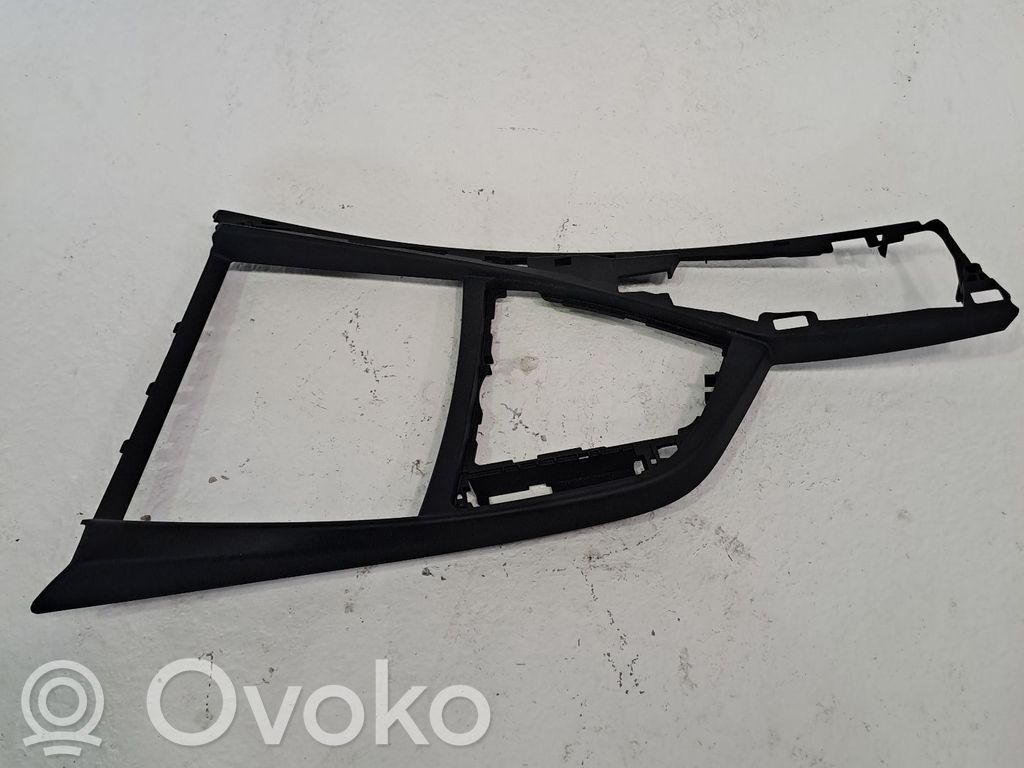 Moldura del panel   51169230726