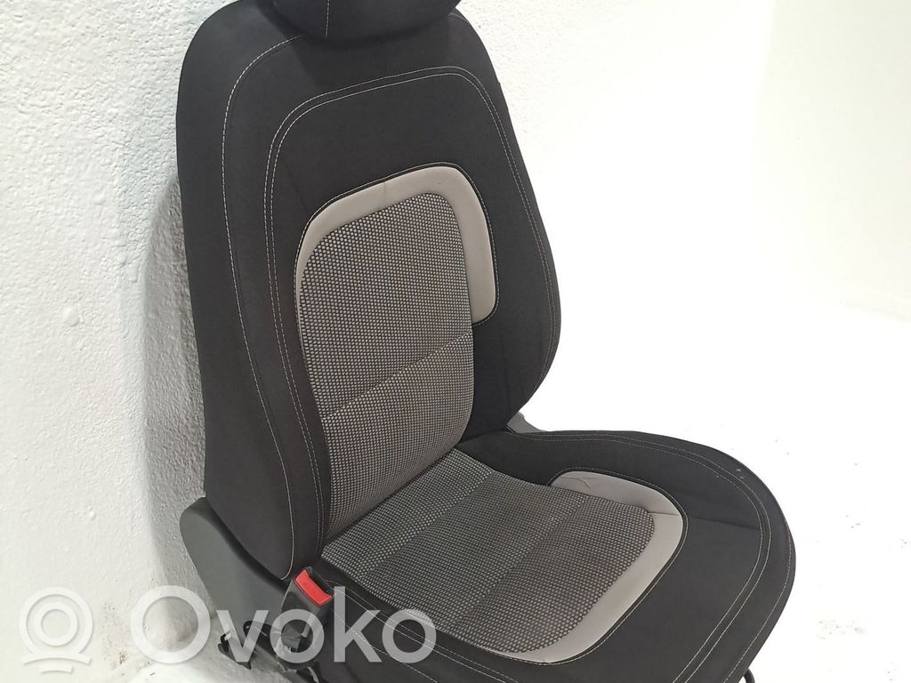 KIA Ceed Siège conducteur avant 