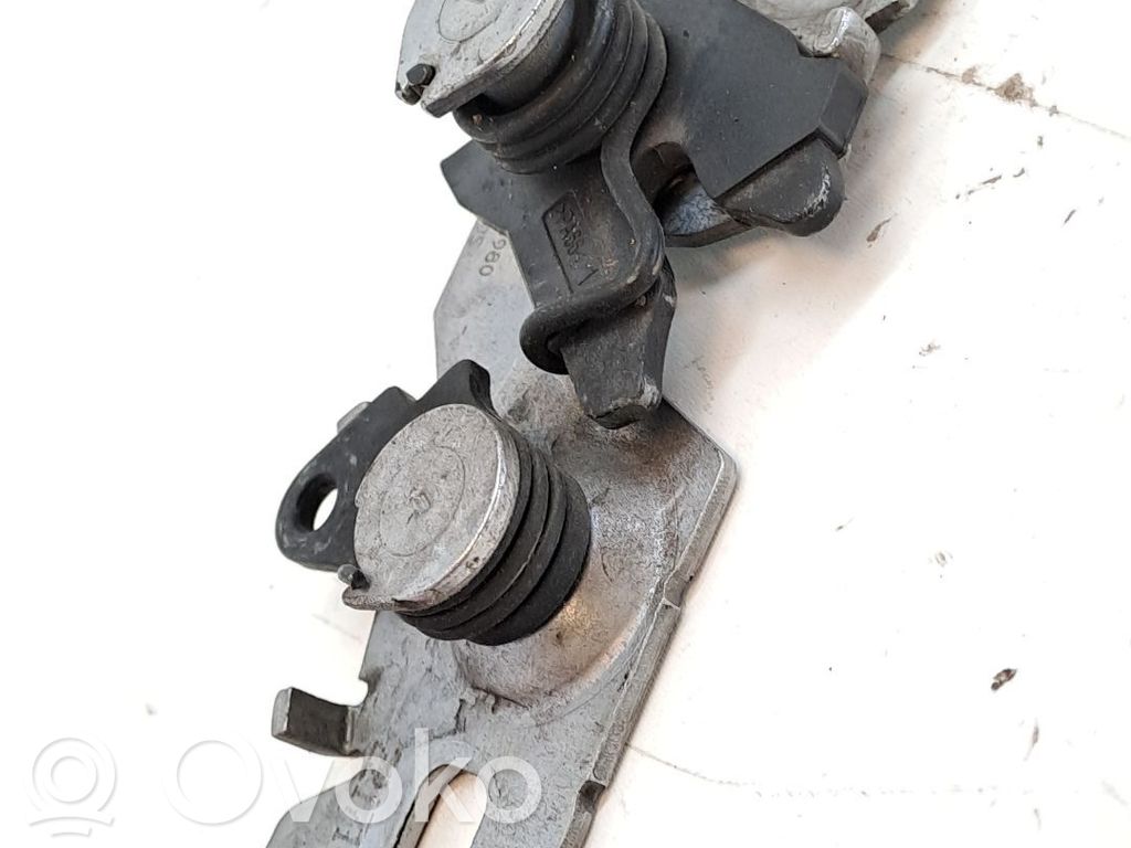 Cerradura de capó   9677850980