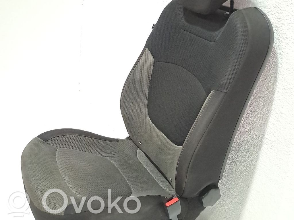 Etumatkustajan istuin   873011512R