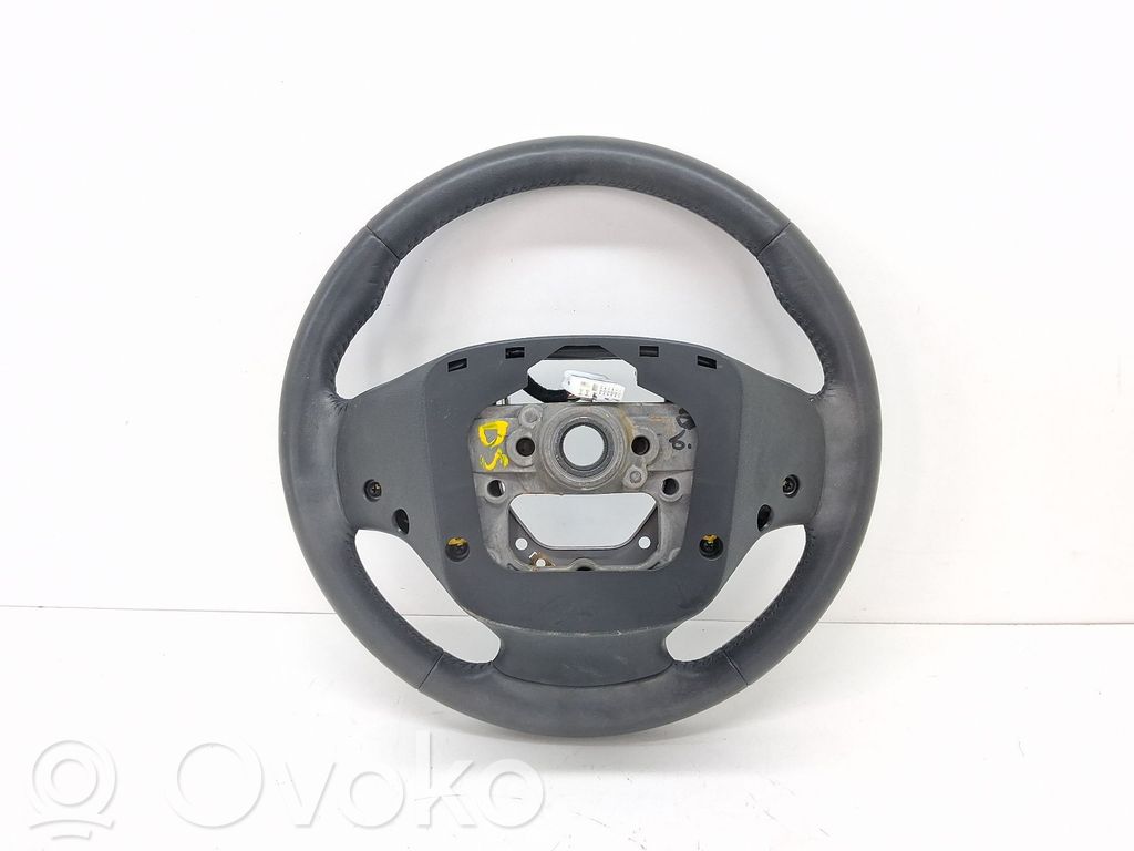 Volan   56100C8BE0YFF