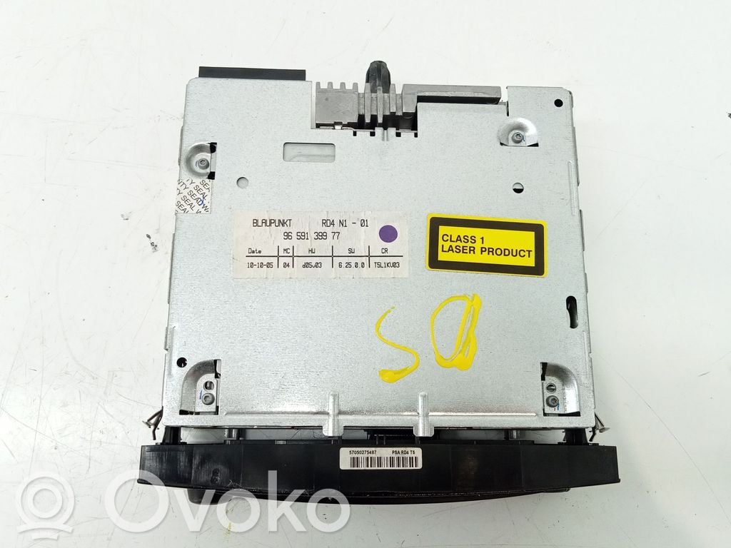 Peugeot 307 Panel / Radioodtwarzacz CD/DVD/GPS 