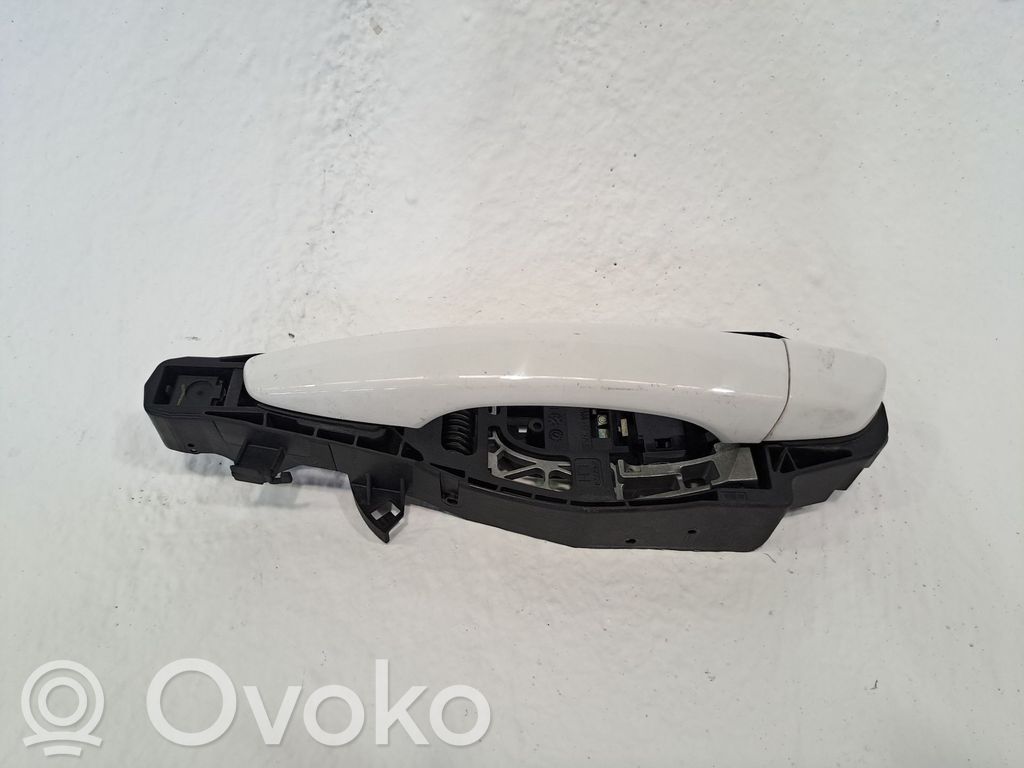 Manecilla externa puerta trasera   9688834180,9802977380