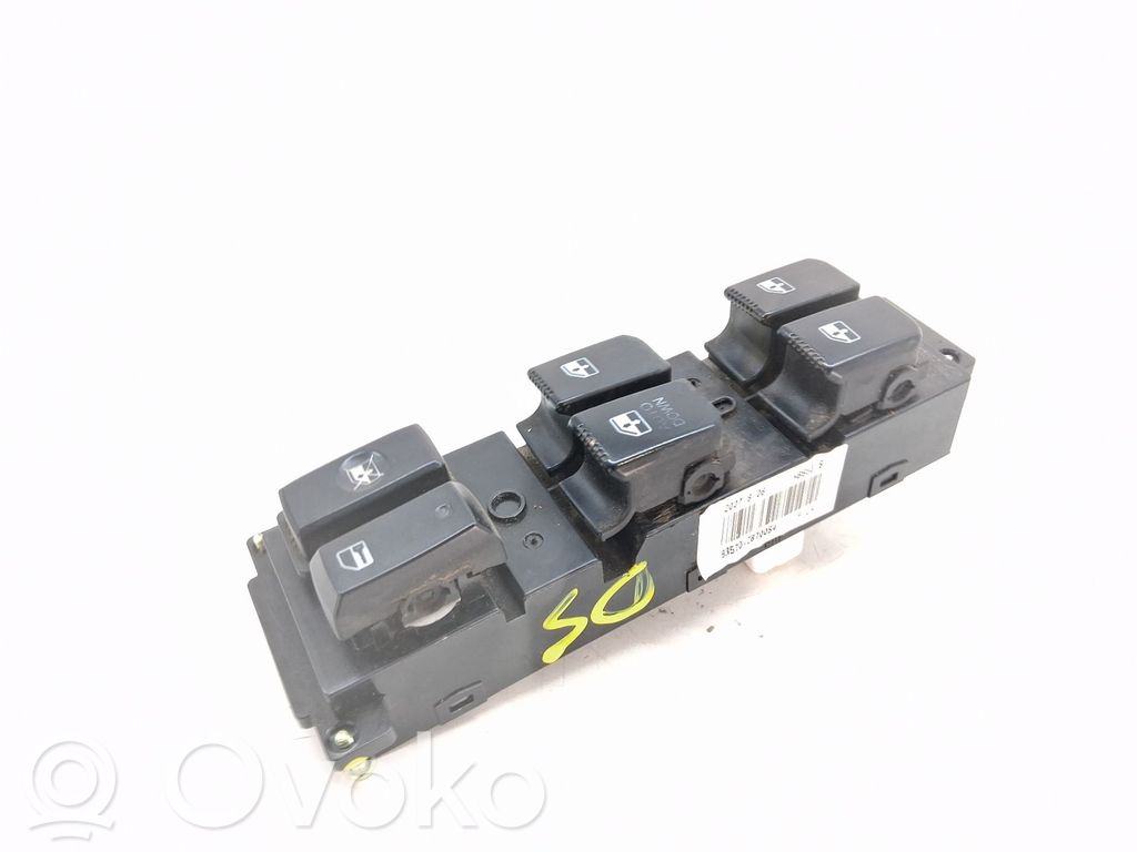 Interruptor del elevalunas eléctrico   935702B700S4