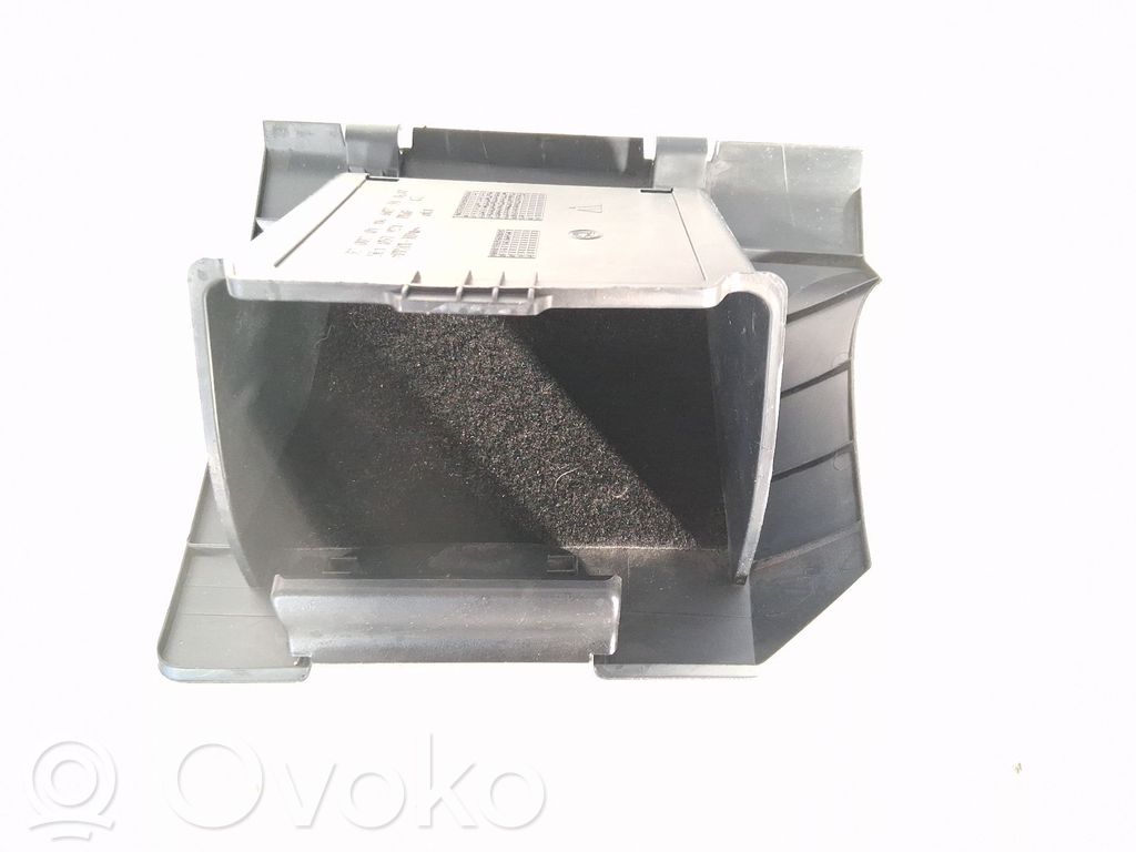 Handschuhfach   5E18579199B9