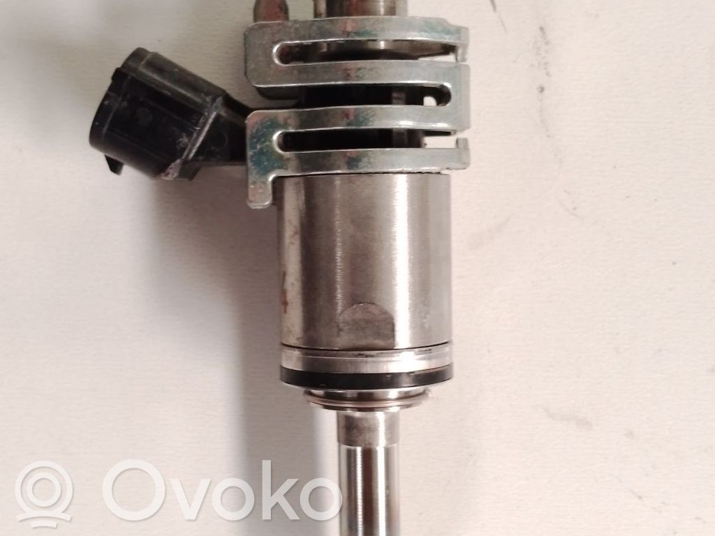 Inyector de combustible   232093115001,2325031120