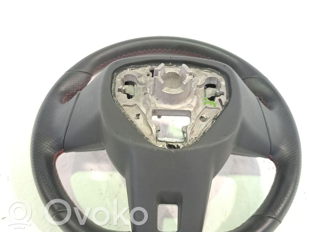 Steering wheel   10473282