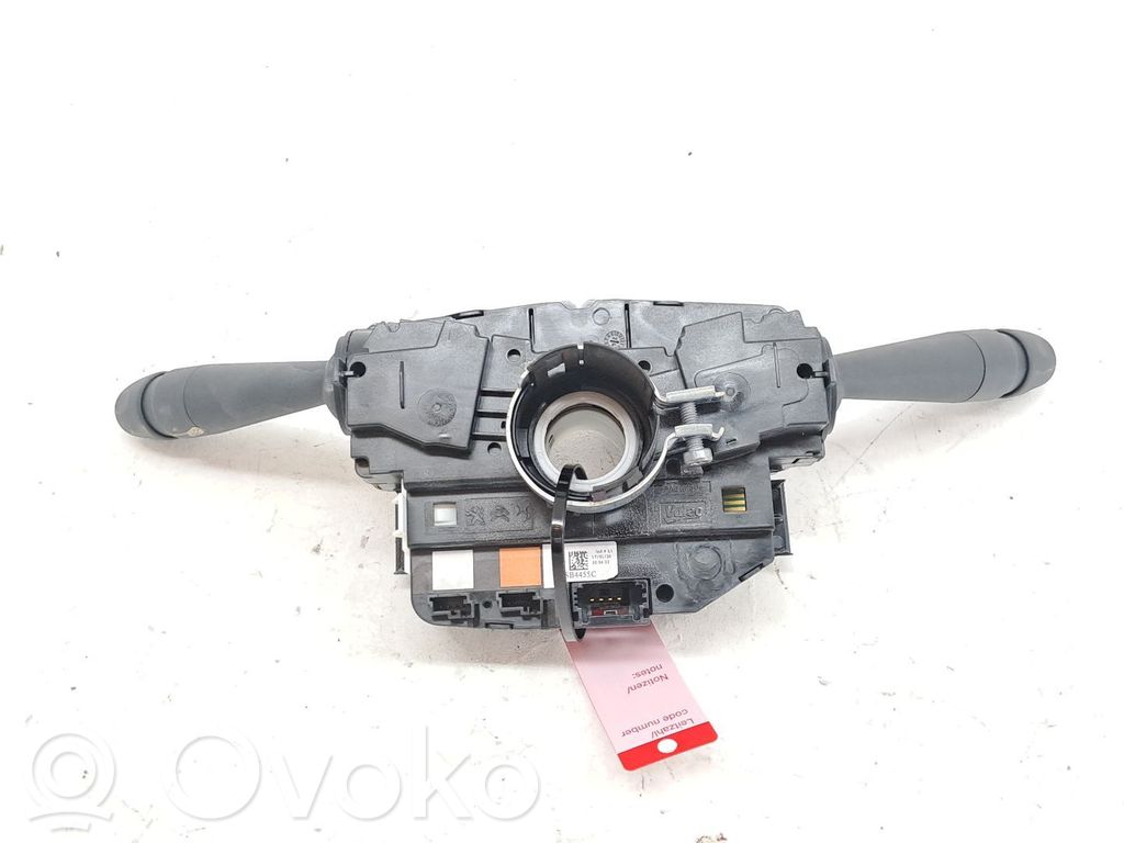 Boutons / interrupteurs volant   98369258ZD