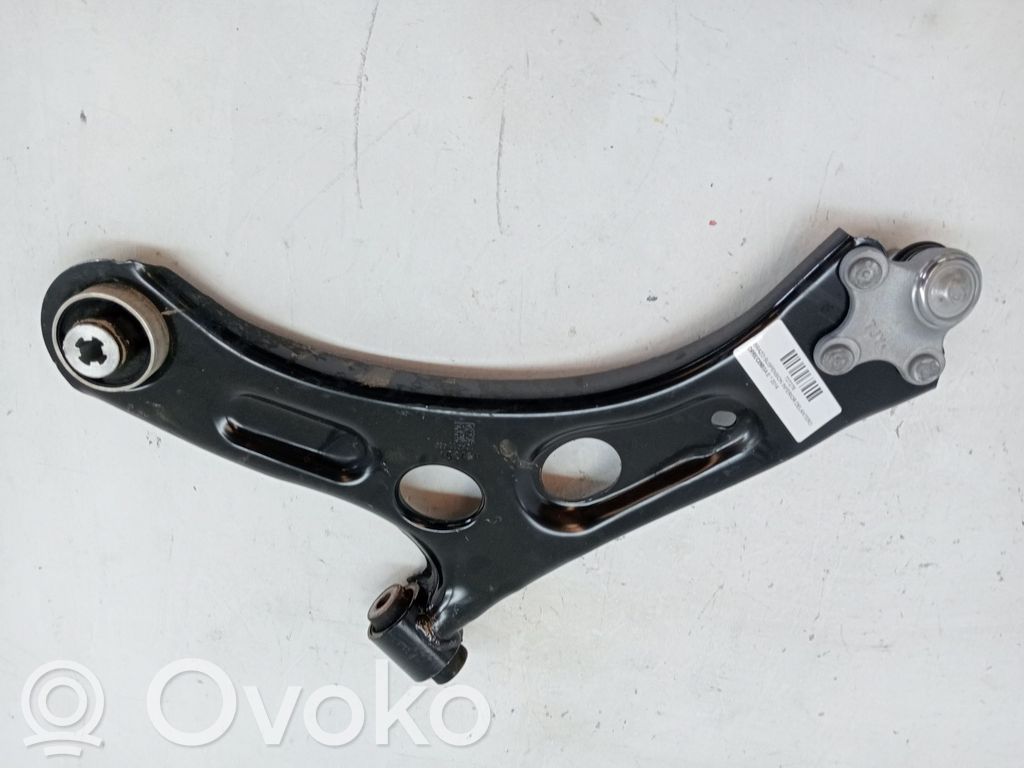 Opel Corsa E Basculă inferioară față