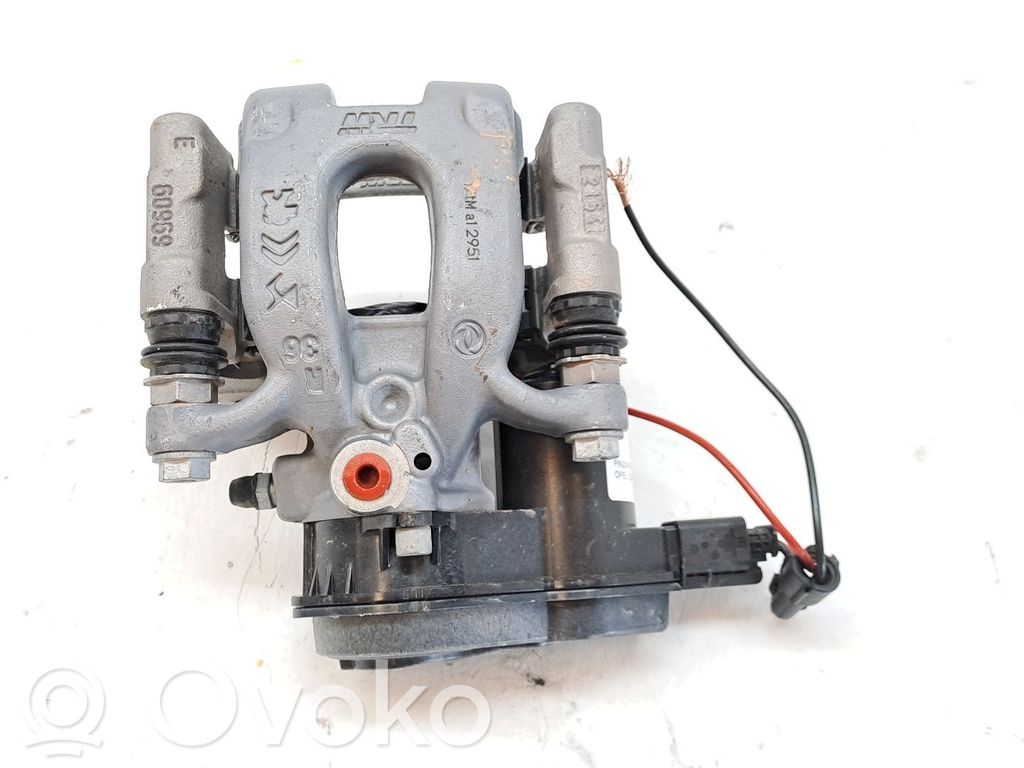 Opel Corsa E Pinza del freno posteriore 
