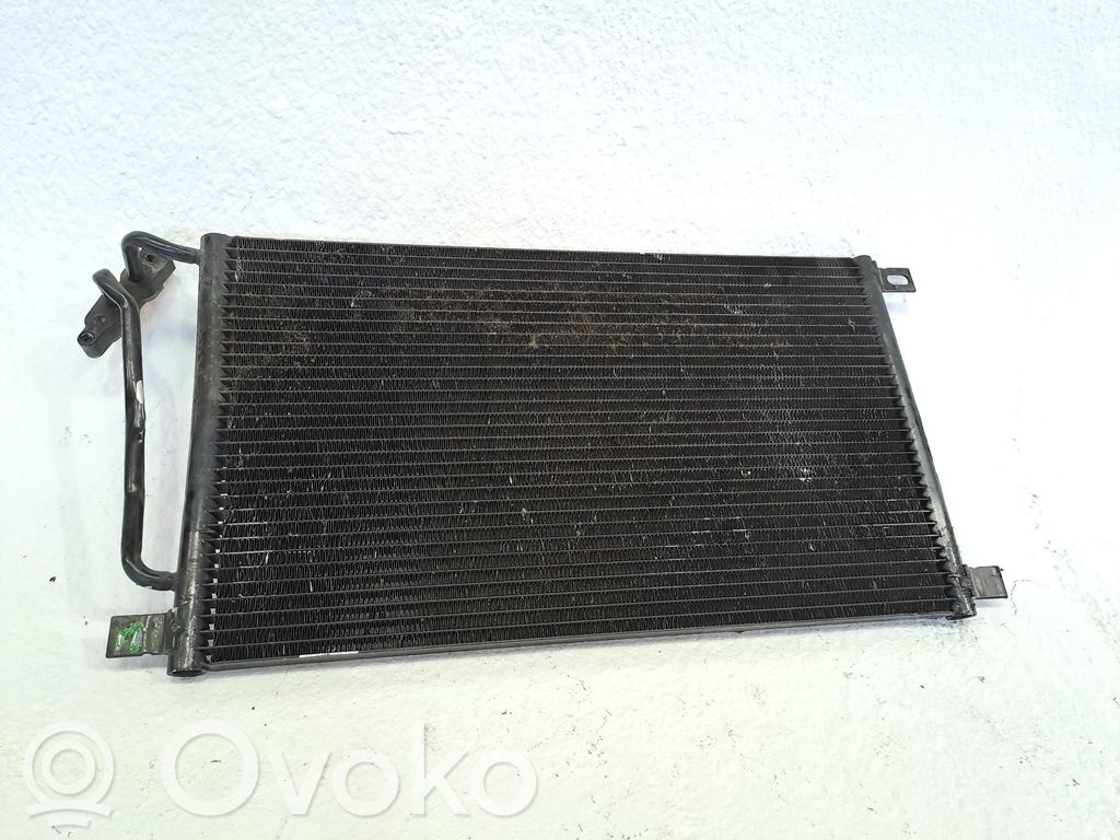 BMW X3 E83 Radiatore di raffreddamento A/C (condensatore)