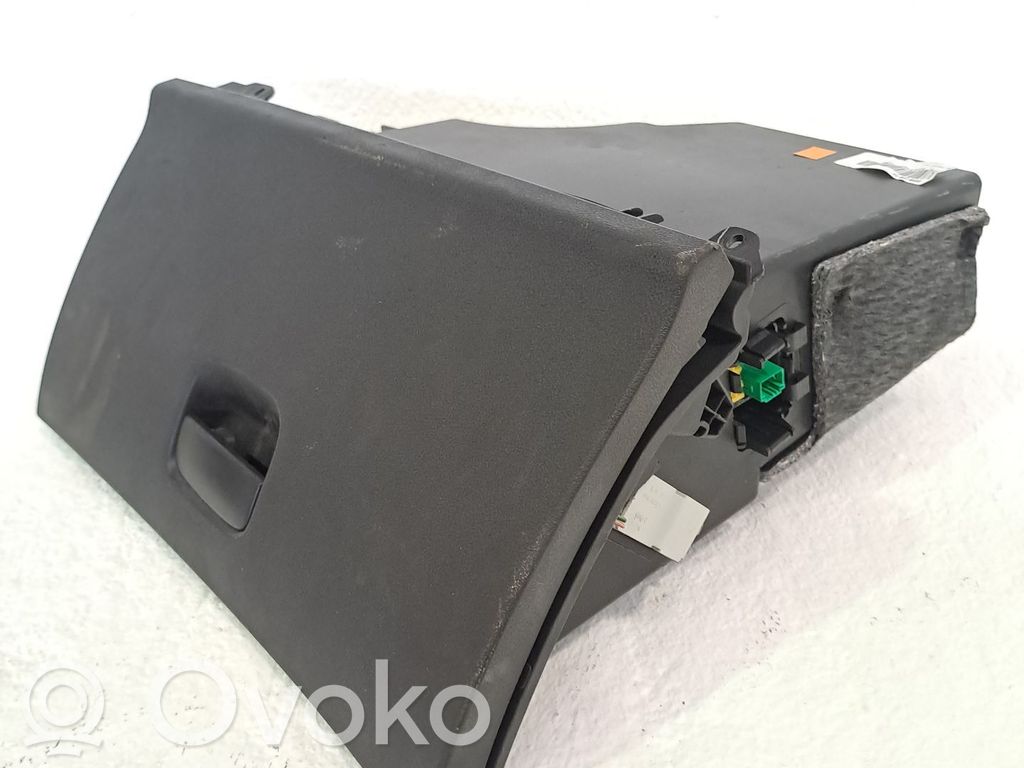 Guantera   8226KX,9655993677