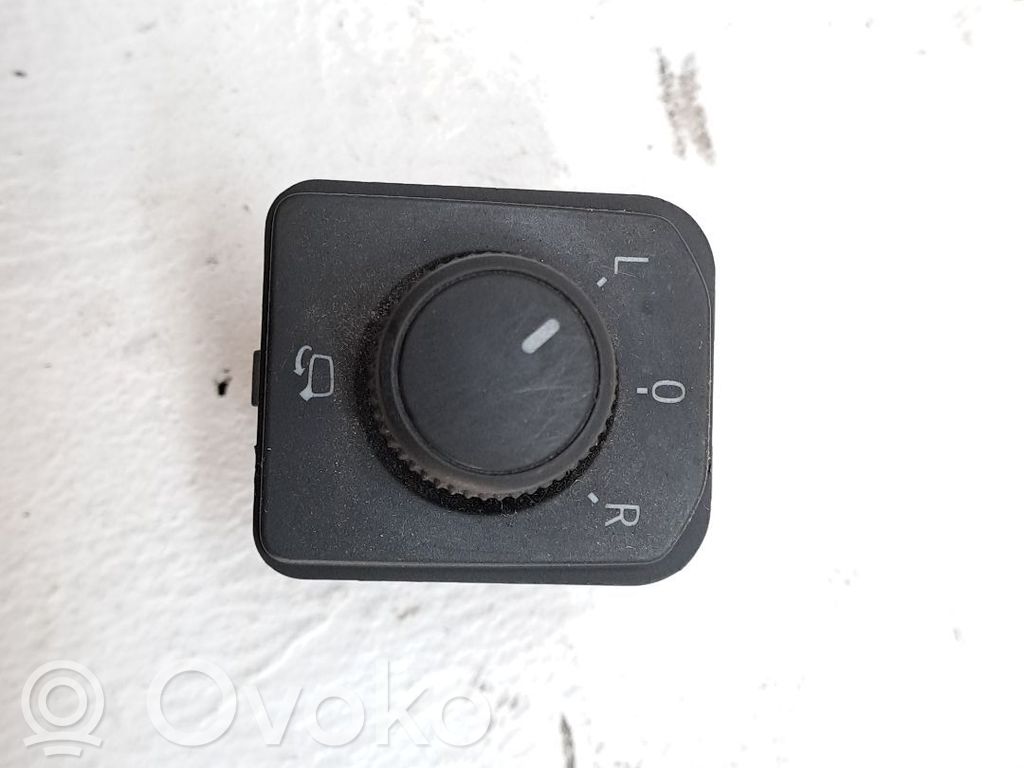 Interruttore specchietto retrovisore   6F0959565