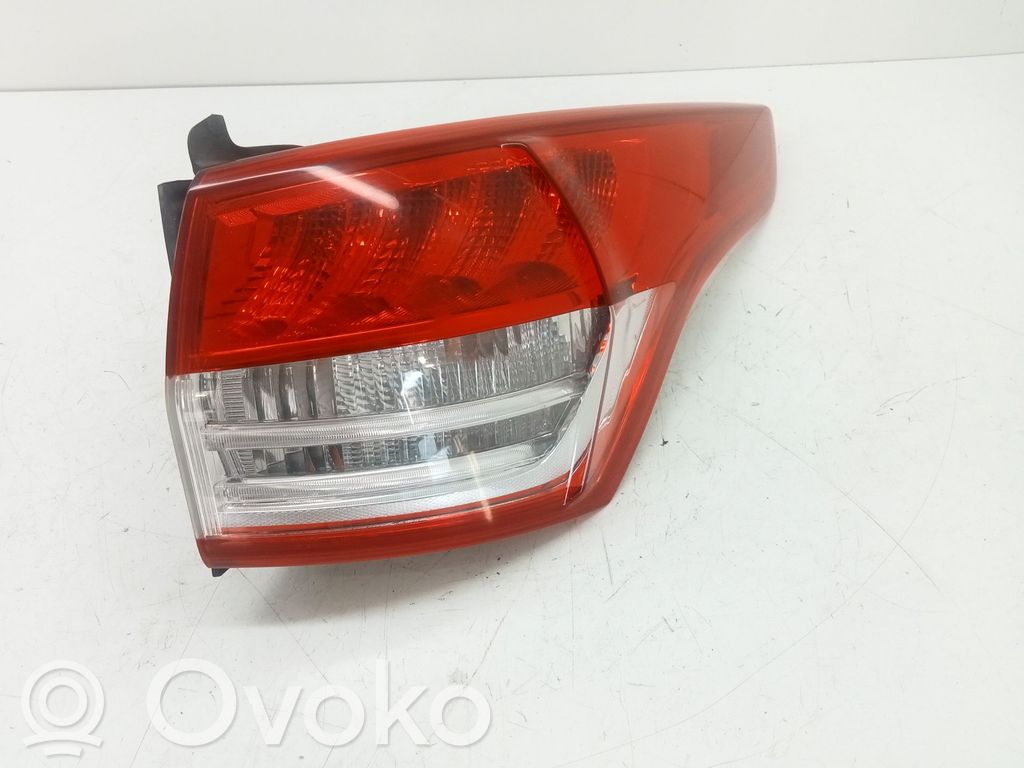 Ford Kuga II Takavalon polttimo 