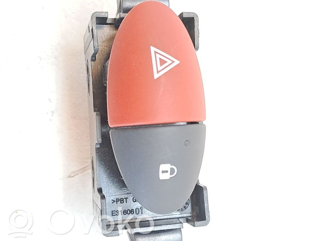 Botón interruptor de luz de peligro   252100991R