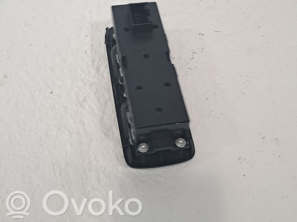 Porsche Cayenne (9PA) Interruttore di controllo dell’alzacristalli elettrico