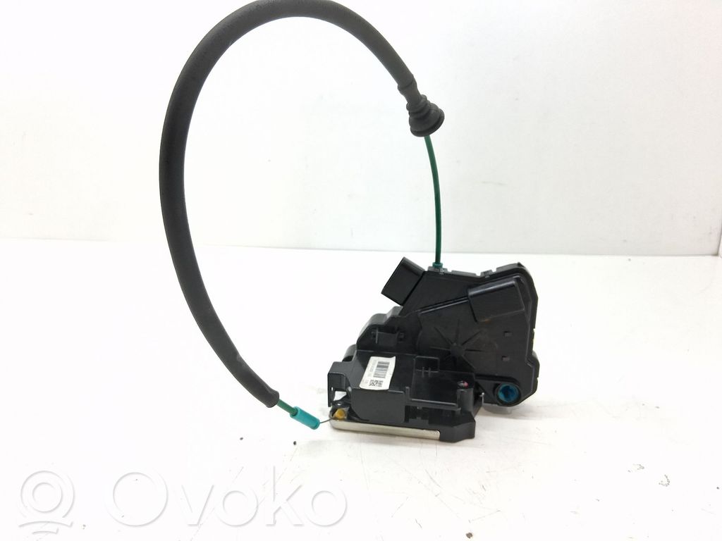 Cerradura de puerta delantera   81310A2800