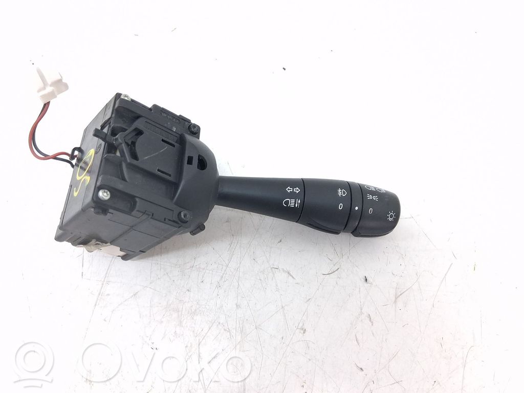 Dacia Sandero Interruptor de luz 